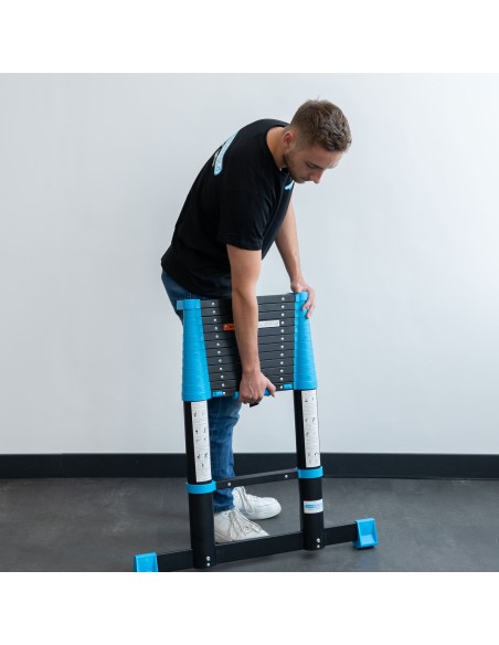 Escada Telescópica Preta e Azul de 3,8 m – 13 Degraus | IBERANDAMIOS