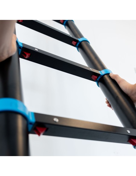 Escada Telescópica Preta e Azul de 3,8 m – 13 Degraus | IBERANDAMIOS