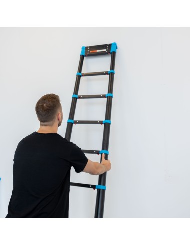Escada Telescópica Preta e Azul de 3,8 m – 13 Degraus | IBERANDAMIOS