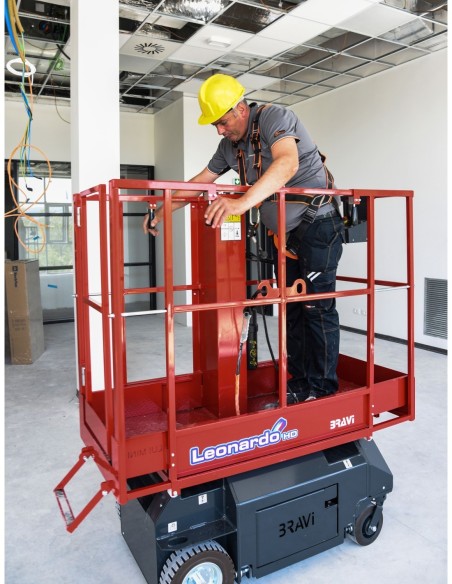 Plataforma elevatória Bravi Leonardo HD 4,9 m | Profissional