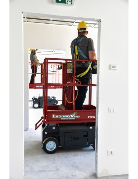 Plataforma elevatória Bravi Leonardo HD 4,9 m | Profissional