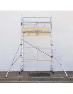 Andamio Plegable de aluminio 75x190 4,70m altura trabajo con estabilizadores y rodapié  - XTREM 2