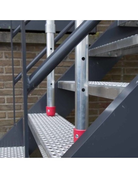 Perna regulável para andaimes em escadas (até 68 cm)