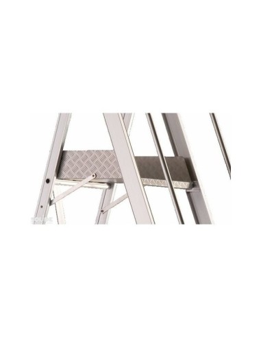 Escalera profesional y móvil de almacén. 1x7 peldaños